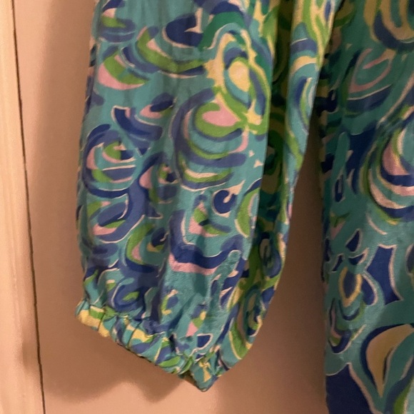 Lilly Pulitzer Lilly’s Lagoon Print Elsa Silk Sea Blue Top Blouse Size Small - Picture 4 of 13